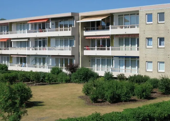 Haus Baltic App 132 - Sonnige Balkonwohnung In Suedwestlage Grömitz